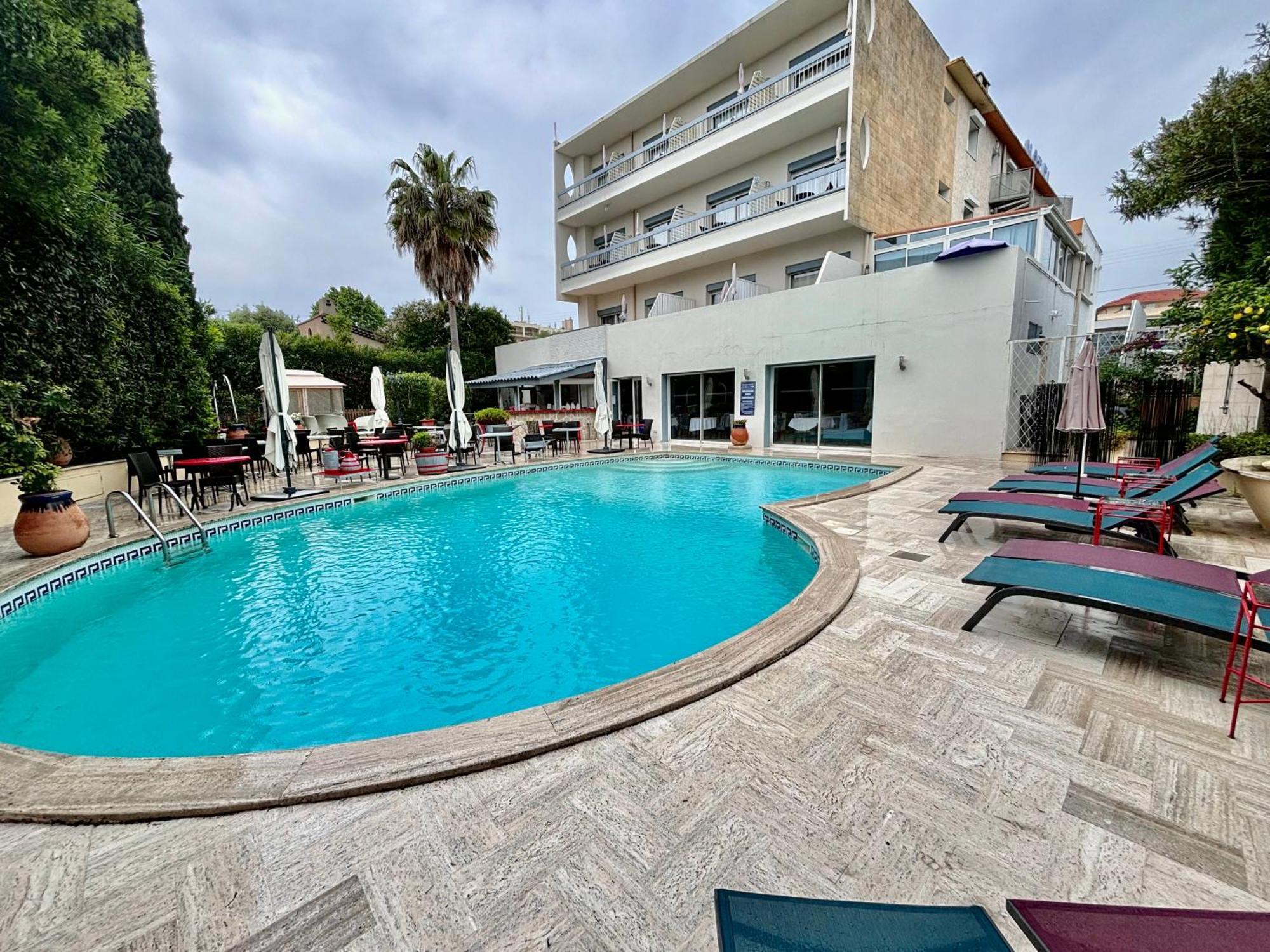Restaurant De La Golfe-Juan